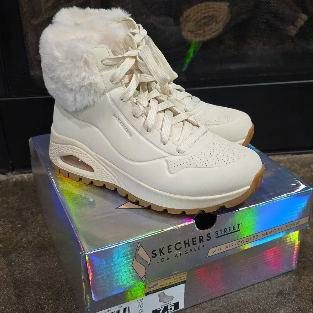 Skechers Uno Rugged-Fall Mode Size 7½ - Picture 2 of 8